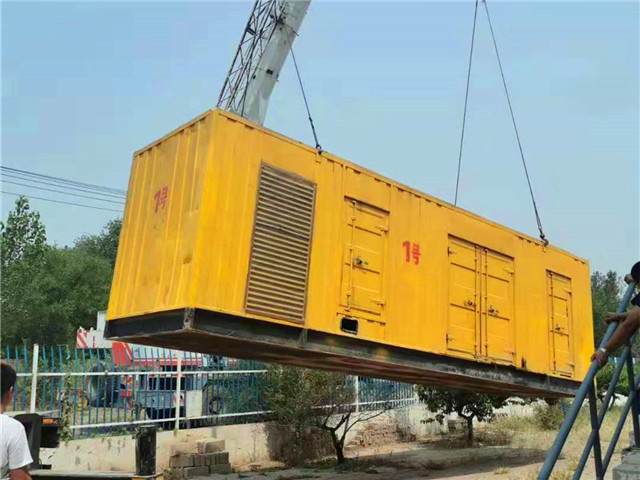 鹰潭300KW柴油发电机组油耗是多少?
